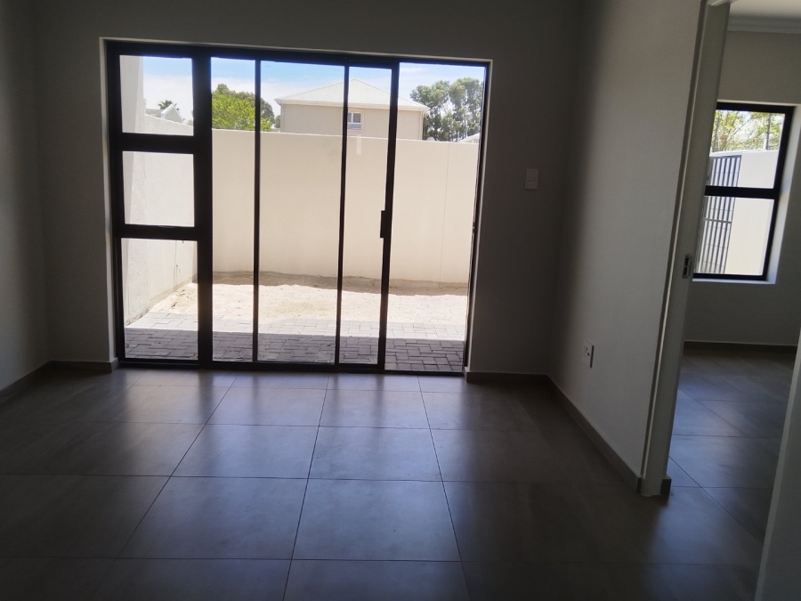  Bedroom Property for Sale in Table View Western Cape